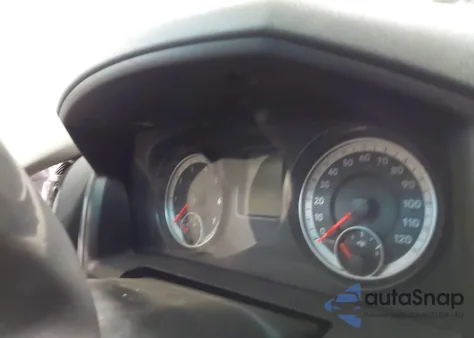 2014 Ram 1500 Express z USA, uszkodzony, nr VIN 1C6RR7FT3ES369333